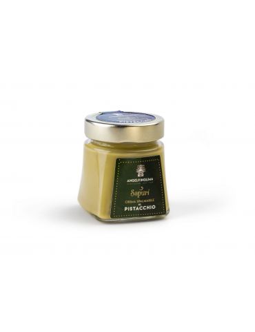 La crema spalmabile al pistacchio è una golosa novità della Pasticceria Angelo Inglima.